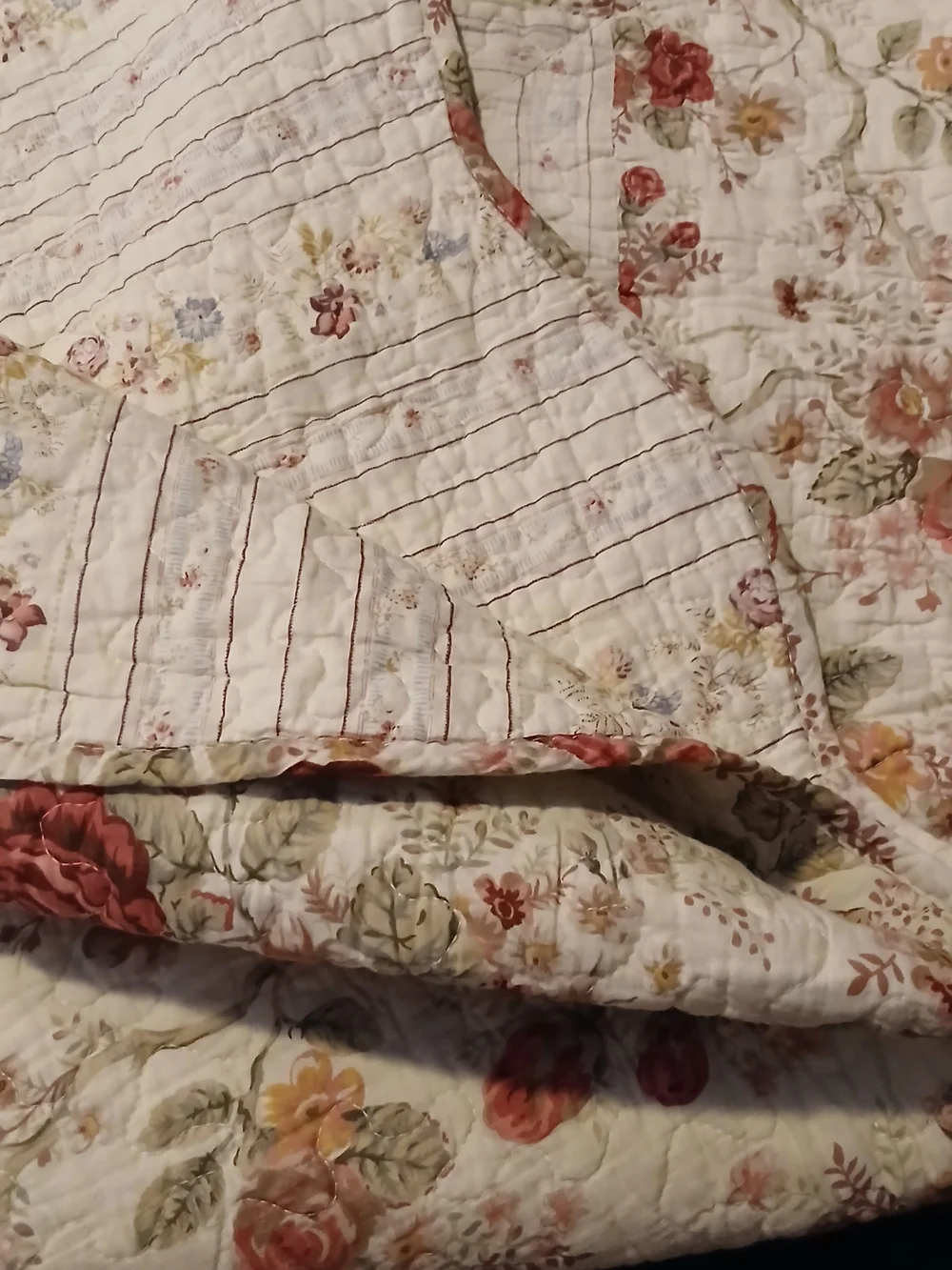 Floral Quilted Throw Blanket - Cream with Rose Accents